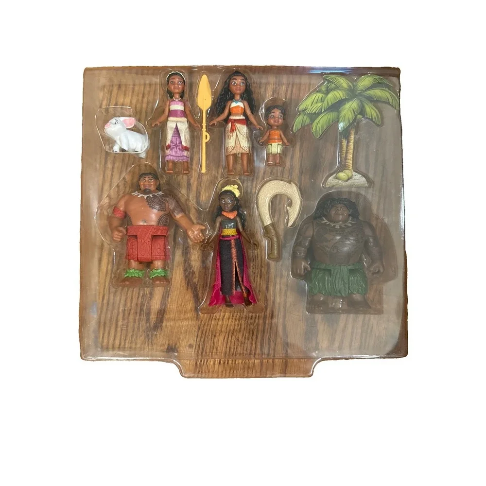 Disney Moana 2 Adventure Set Of 6 Caracthers Figures + Accesories New **No Box**